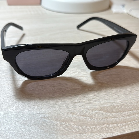 Givenchy Classic Black Shades